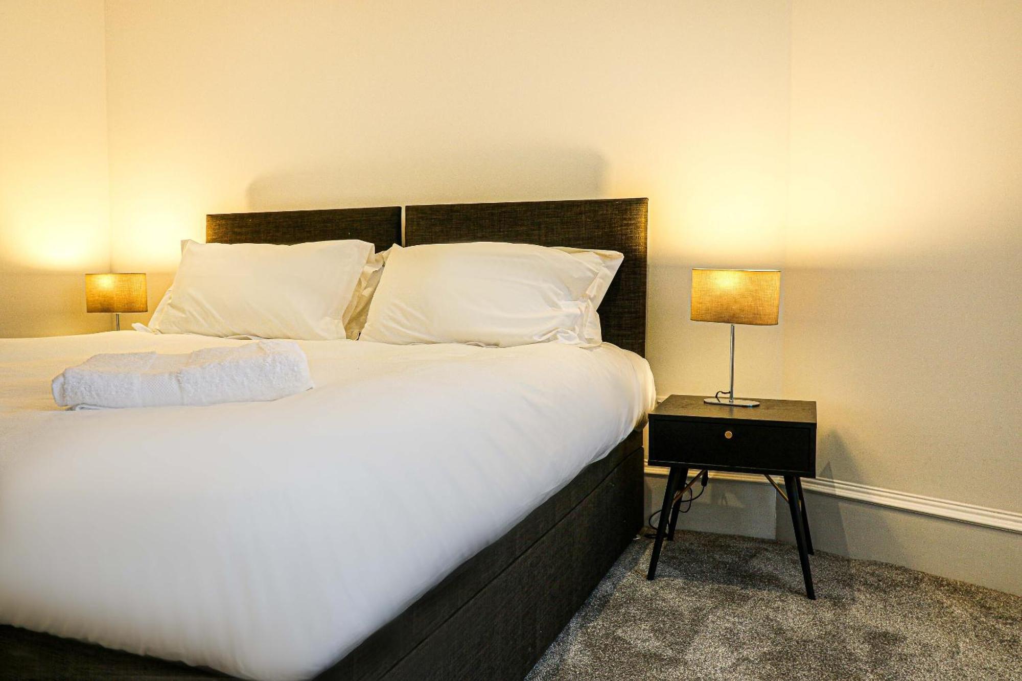 Beachwalk Apartments By Nova Suites Ayr Oda fotoğraf