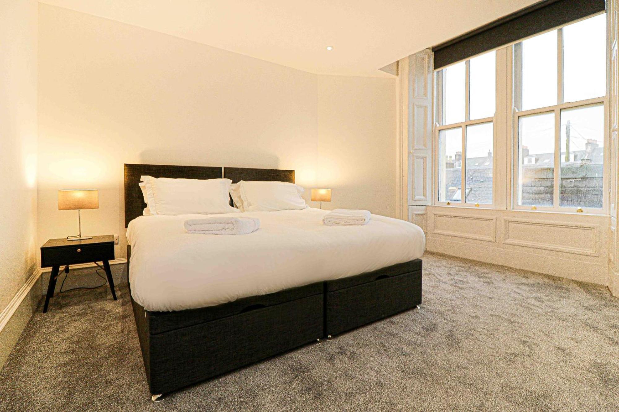 Beachwalk Apartments By Nova Suites Ayr Dış mekan fotoğraf